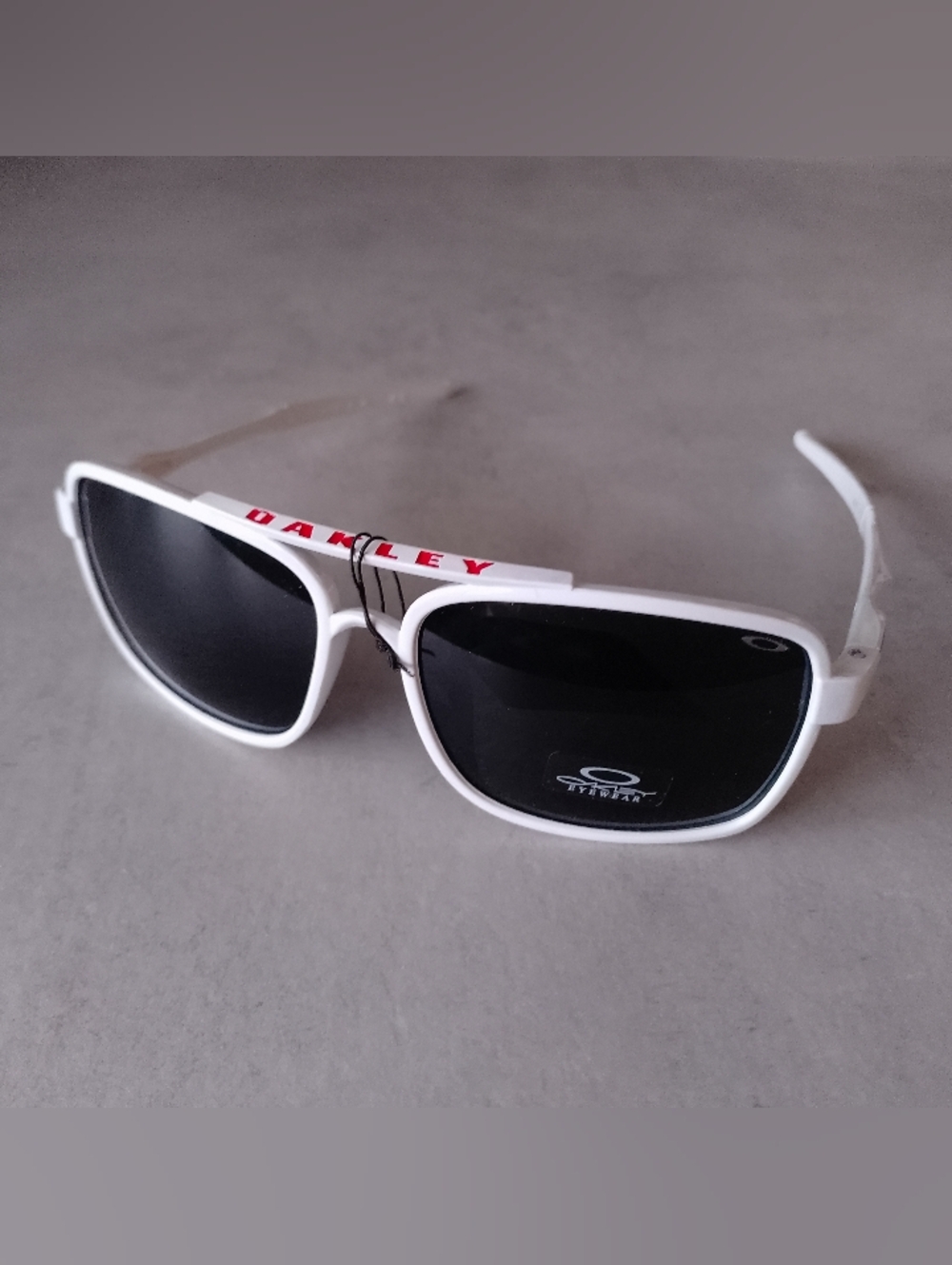 Vintage 2002 Oakley White Frame Sunglasses with Black Lenses NWT